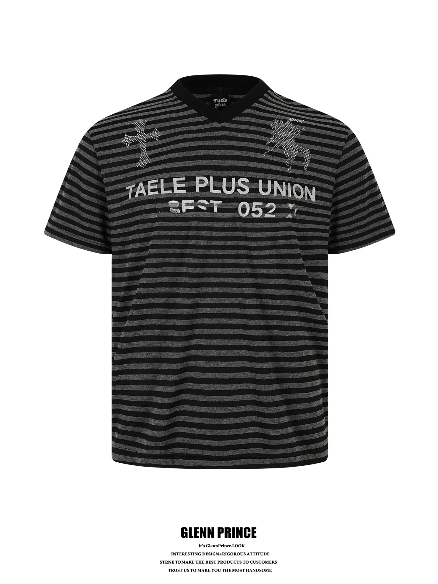 GPstudio Street Style Cross Rhinestone Striped V-Neck Short Sleeve T-Shirt Men Summer Millennium Loose Top Trendy Fashion
GPstudio Street Style Cross Rhinestone Striped V-Neck Short Sleeve T-Shirt Men Summer Millennium Loose Top Trendy Fashion