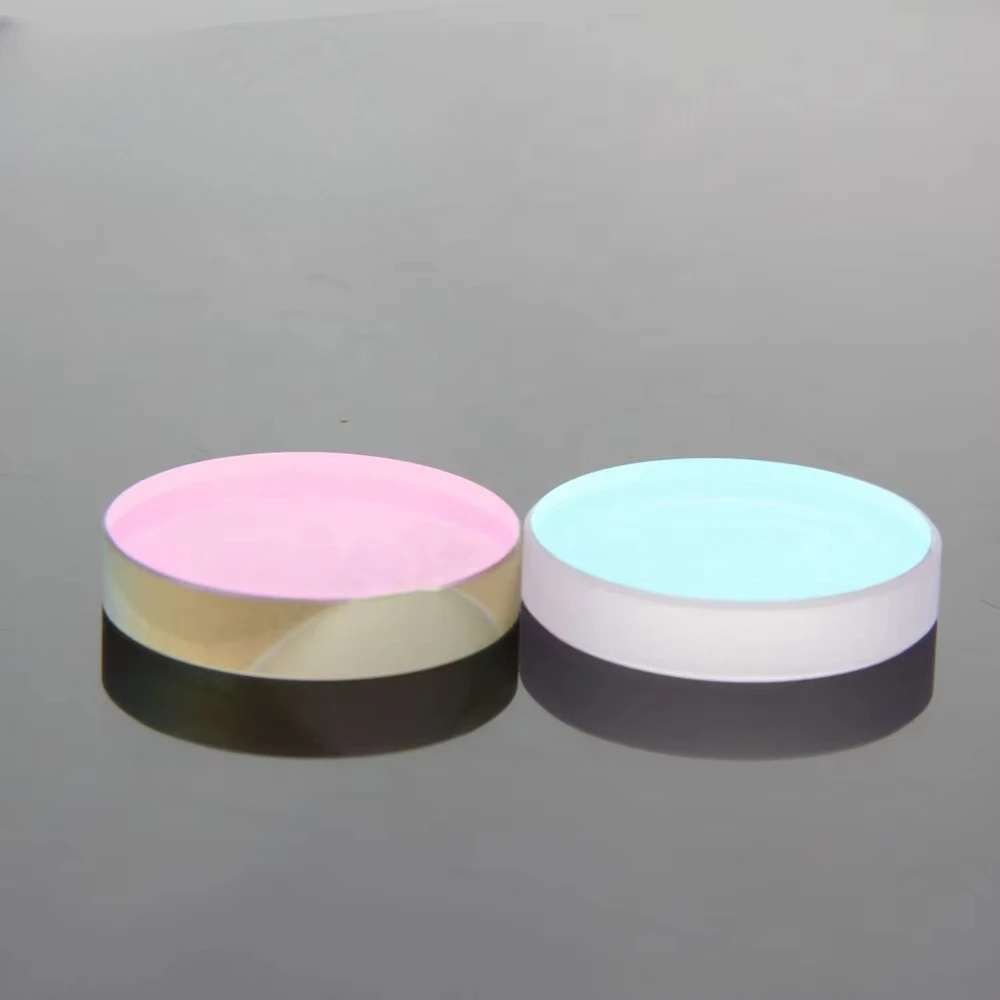 Широкополосные диэлектрические зеркала серии OQTMF/0угол инзубации 
Широкополосные диэлектрические зеркала серии OQTMF/0угол инзубации