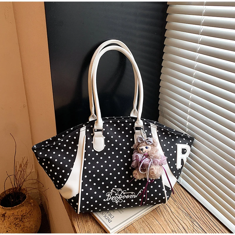 Korean Polka Dot Wing Leather Tote Bag Bucket Shaped Zipper Large Capacity Shoulder Bag Sweet Casual Versatile Commuting Handbag
Korean Polka Dot Wing Leather Tote Bag Bucket Shaped Zipper Large Capacity Shoulder Bag Sweet Casual Versatile Commuting Handbag