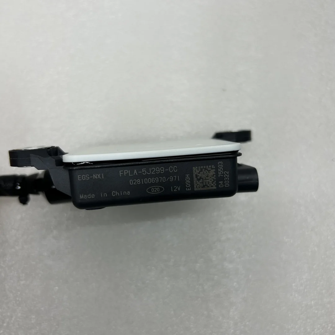 1pcs FPLA-5J299-CC for Particulate Matter Sensor 0281006970/971 For JAGUAR F-PACE X761 X760 XF X260 LAND ROVER 2.0 3.0D
1pcs FPLA-5J299-CC for Particulate Matter Sensor 0281006970/971 For JAGUAR F-PACE X761 X760 XF X260 LAND ROVER 2.0 3.0D