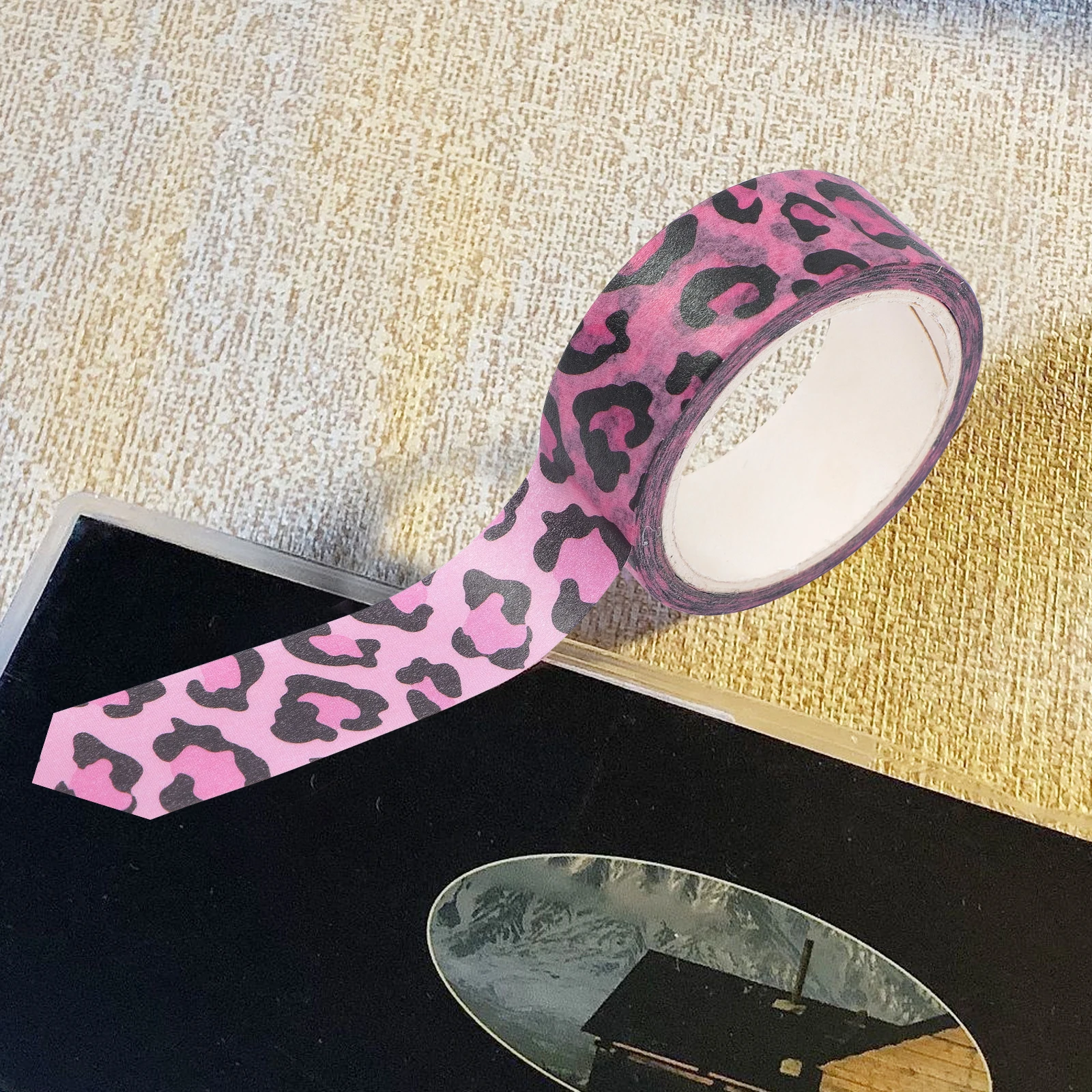 5 Rolls Leopard Print Paper Tape Animal Pattern Adhesive Scrapbook Wrapping DIY Self-Adhesive Tapes Durable for Diary
5 Rolls Leopard Print Paper Tape Animal Pattern Adhesive Scrapbook Wrapping DIY Self-Adhesive Tapes Durable for Diary