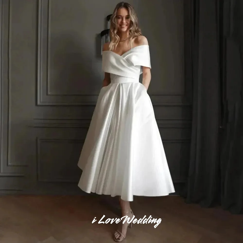 Elegant White V-Neck Evening Dresses 2025 Satin Off Shoulder Backless Criss-Cross A-Line Pleated Wedding Guest Dress Customized
Elegant White V-Neck Evening Dresses 2025 Satin Off Shoulder Backless Criss-Cross A-Line Pleated Wedding Guest Dress Customized
