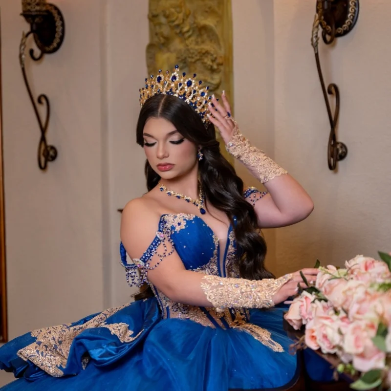 Royal Blue Quinceanera Dress off-shoulder Crystal Golden Sequin Decal Long tail Bow vestidos de 15 Quinceanera Customize
Royal Blue Quinceanera Dress off-shoulder Crystal Golden Sequin Decal Long tail Bow vestidos de 15 Quinceanera Customize