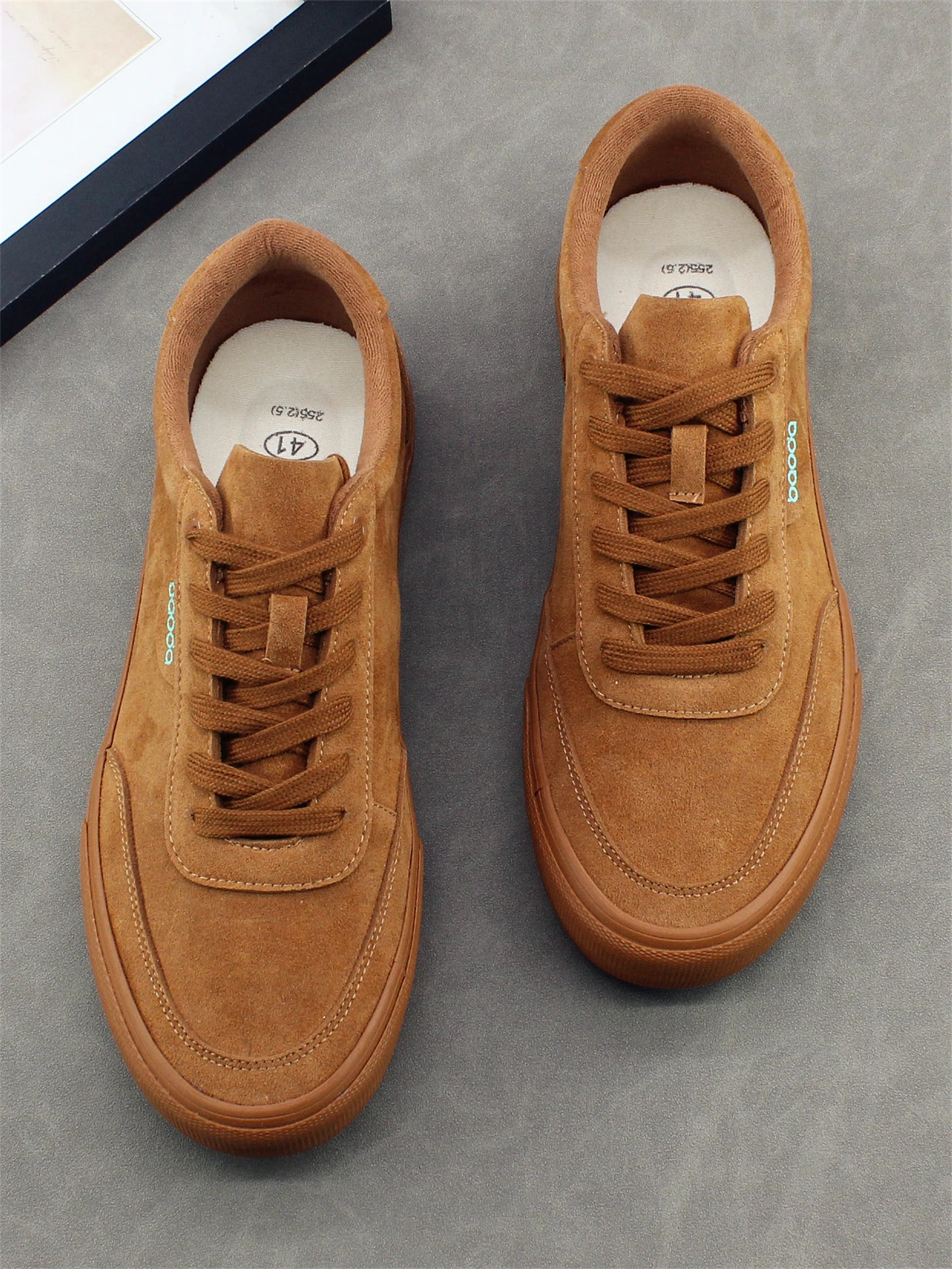 Soft Bot Men's oes Low Cut Flat Bot Slip-On Breathable Casual oes Trendy Laced Men's Footwear Comfortable Sneakers
Soft Bot Men's oes Low Cut Flat Bot Slip-On Breathable Casual oes Trendy Laced Men's Footwear Comfortable Sneakers