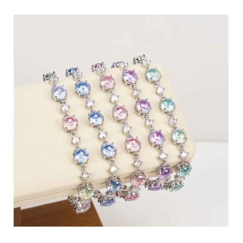 Shiny Hot-selling Zircon Bracelet Men's and Women's Light Luxury Crystal Bracelet Gypsy Jewelry Simple Jewelry
Shiny Hot-selling Zircon Bracelet Men's and Women's Light Luxury Crystal Bracelet Gypsy Jewelry Simple Jewelry