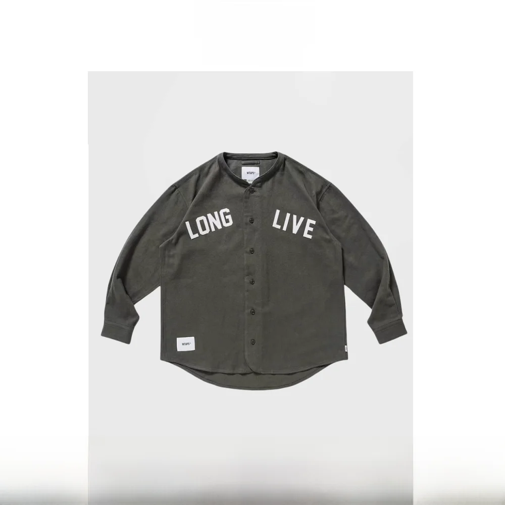 League LS Хлопковая фланелевая длинная свеская бейсбольная одежда без воротника свободного покроя молодежная осенняя повседневная одежда стандартной длины
League LS Хлопковая фланелевая длинная свеская бейсбольная одежда без воротника свободного покроя молодежная осенняя повседневная одежда стандартной длины