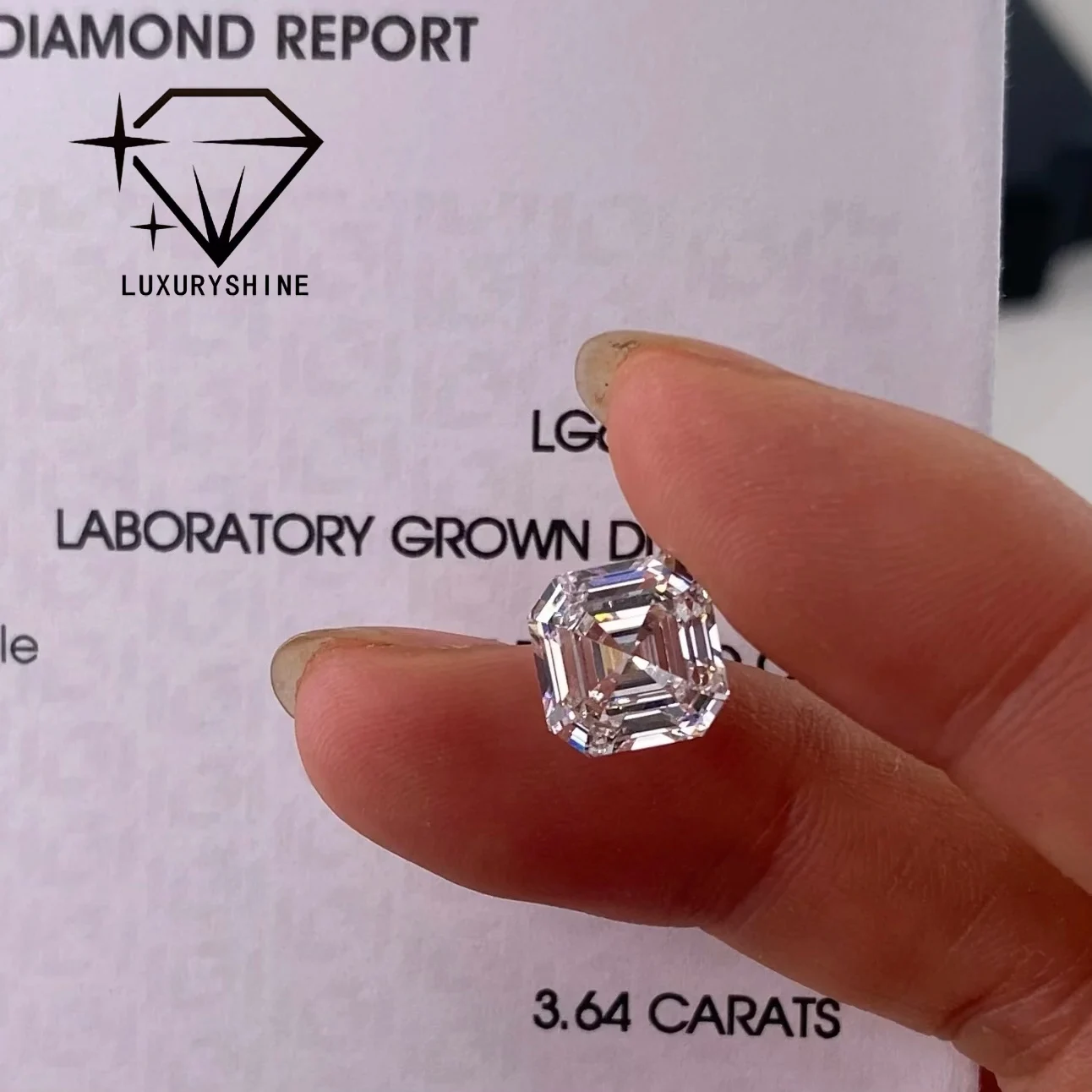 LuxuryShine Asscher Shape Lab Grown Diamond VS1/VS2 D-F Цвет 0,1-10 карат с сертификатом IGI 3EX Ограненные камни Свободный бриллиант
LuxuryShine Asscher Shape Lab Grown Diamond VS1/VS2 D-F Цвет 0,1-10 карат с сертификатом IGI 3EX Ограненные камни Свободный бриллиант