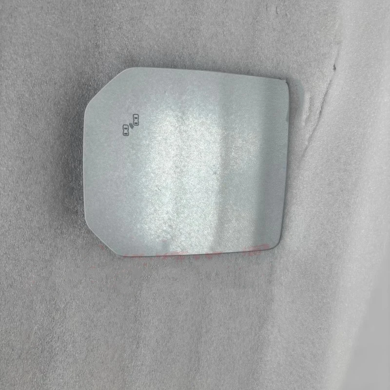 Rearview Mirror Glass for 2023-2024 Jetour T2 (pleae must give me the car VIN)
Rearview Mirror Glass for 2023-2024 Jetour T2 (pleae must give me the car VIN)