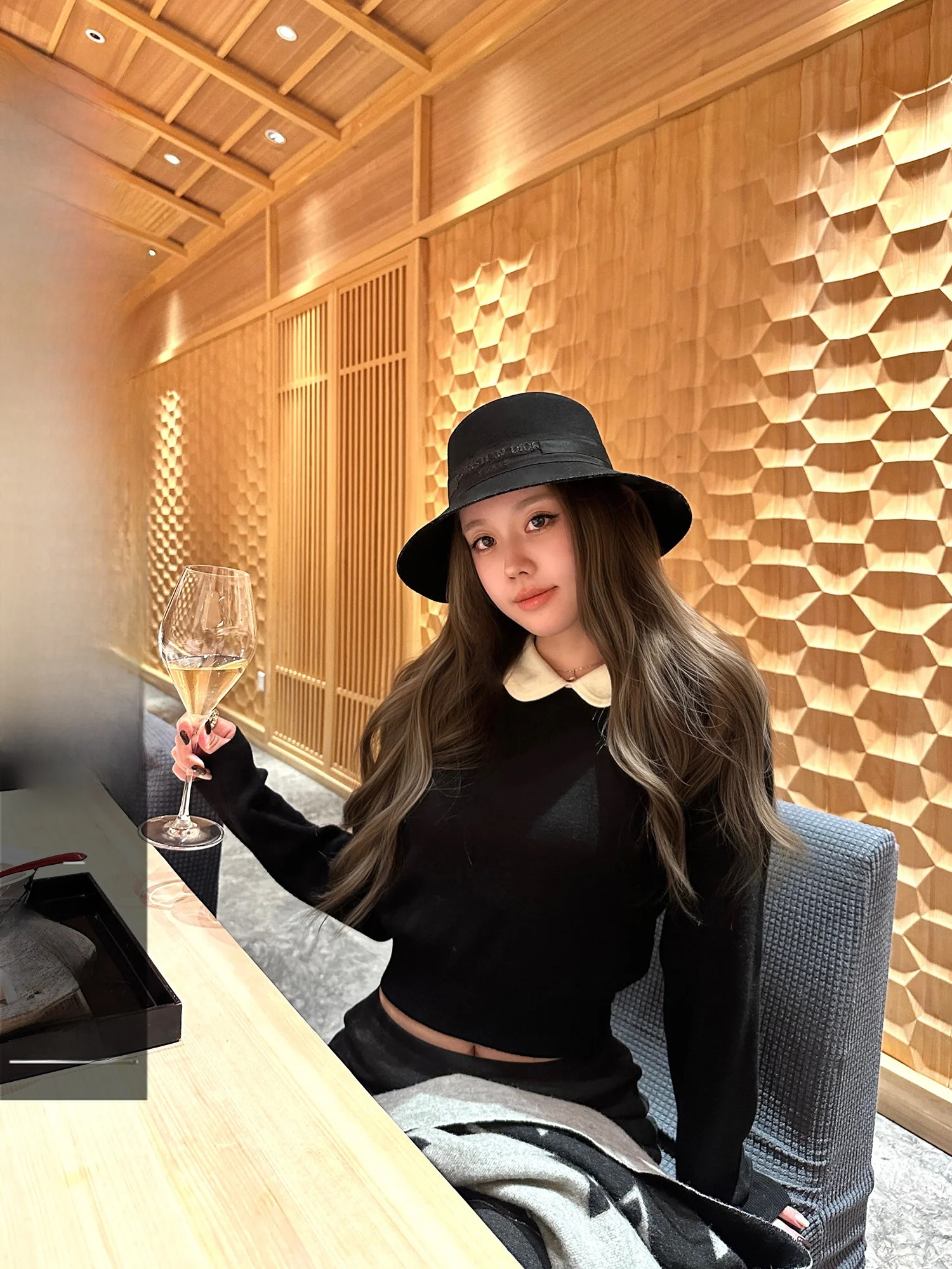 Water-Soluble Wool Knitted Sweater with Waist-Cinching Long Sve Doll Collar ort Sle for Women Casual Sle Pure E-comm...
Water-Soluble Wool Knitted Sweater with Waist-Cinching Long Sve Doll Collar ort Sle for Women Casual Sle Pure E-comm...