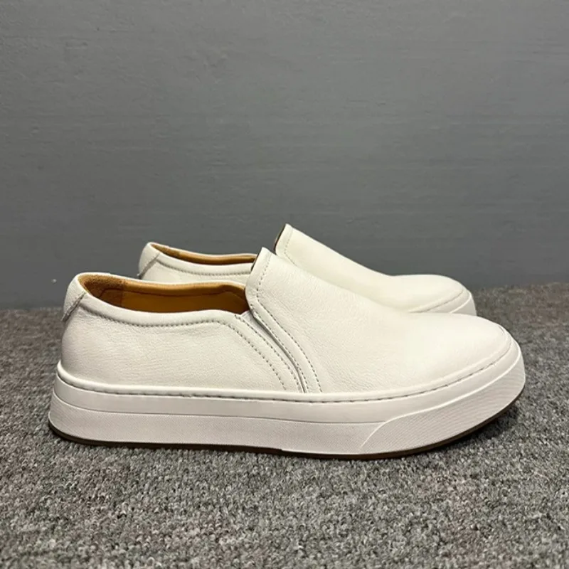 British-style High-end Horsehide Loafers Men Flats Sneakers Slip-on Casual Shoes Soft Comfortable Skate Shoes
British-style High-end Horsehide Loafers Men Flats Sneakers Slip-on Casual Shoes Soft Comfortable Skate Shoes
