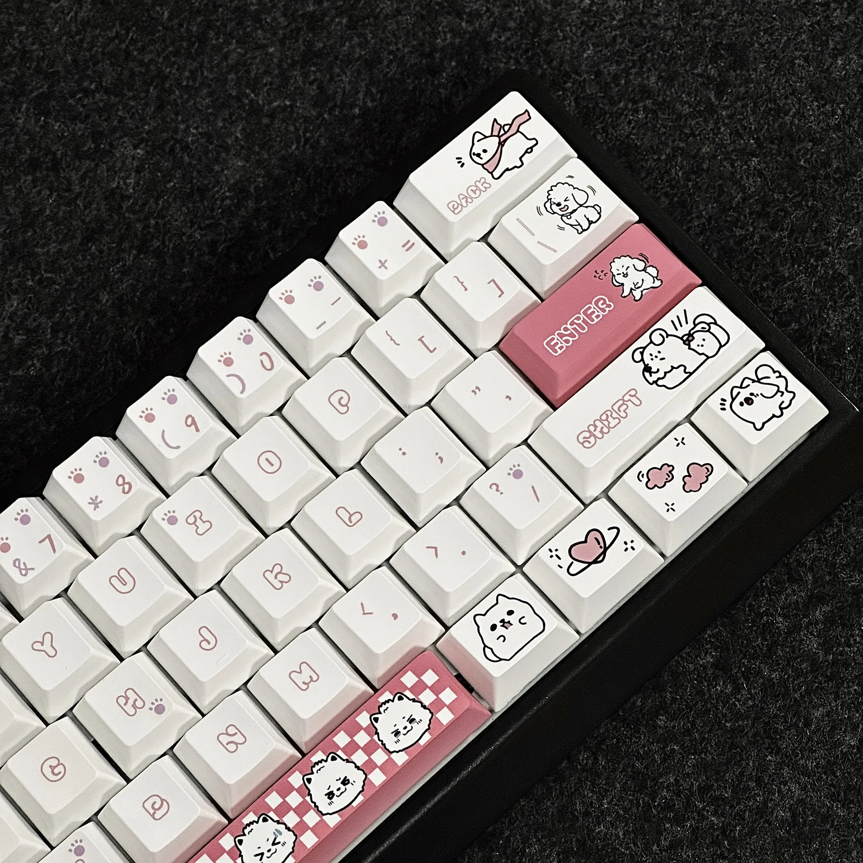 Pink puppy keycaps, original height PBT sublimation process keycaps for mechanical keyboards magnetic axis keyboards
Pink puppy keycaps, original height PBT sublimation process keycaps for mechanical keyboards magnetic axis keyboards