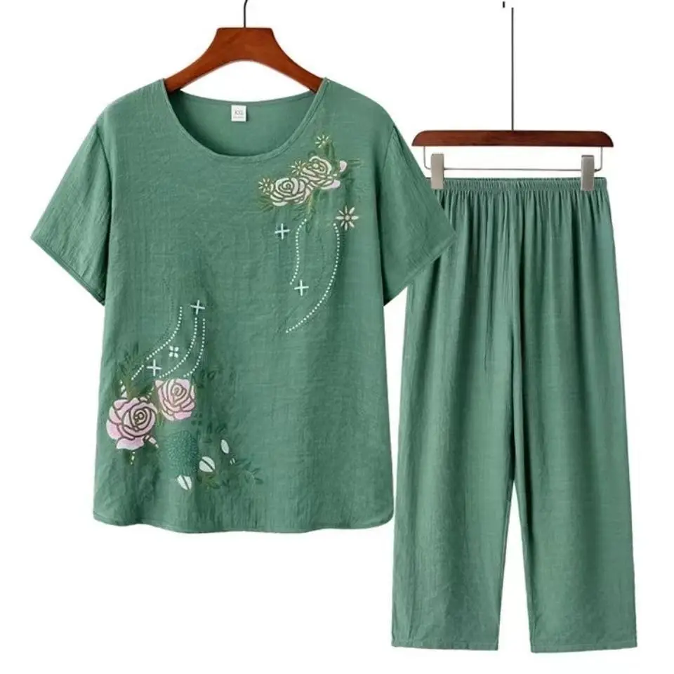 Breathable Linen-Like Summer Set Cool Comfort Outfit - Slim-Fit Short Sleeve Top & Pants Lounge Wear for Mom Grandma Homewear
Breathable Linen-Like Summer Set Cool Comfort Outfit - Slim-Fit Short Sleeve Top & Pants Lounge Wear for Mom Grandma Homewear