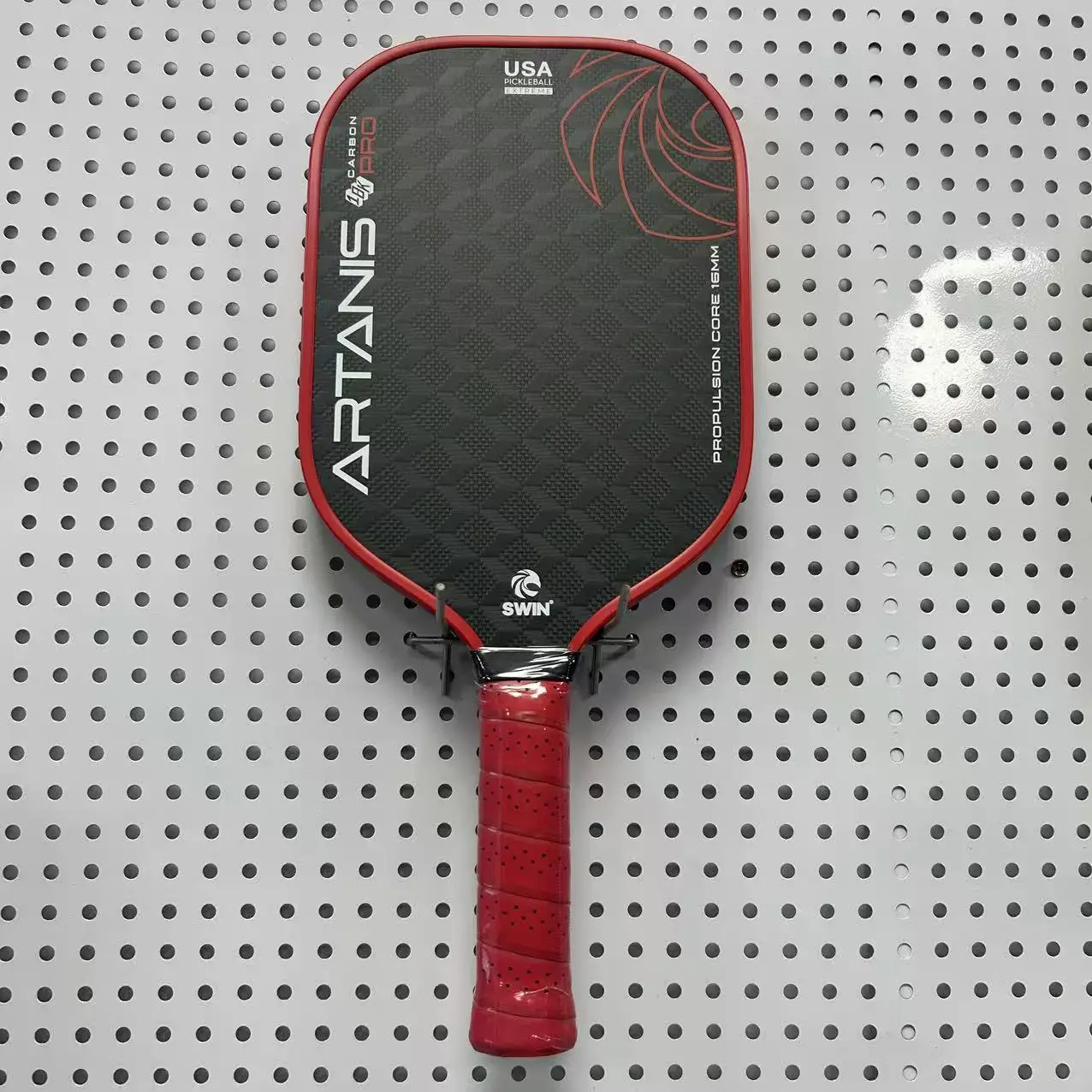 USAPA approved high quality thermal molding 18k carbon fiber 16mm Pickleball Paddle
USAPA approved high quality thermal molding 18k carbon fiber 16mm Pickleball Paddle