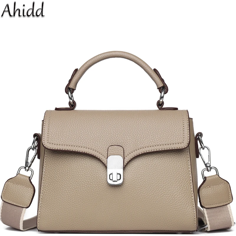 Quality Genuine Leather Small Handbag Women Fashion Wide Shoulder Strap Shoulder Bag Ladies Cowhide Crossbody Bags Designer
Quality Genuine Leather Small Handbag Women Fashion Wide Shoulder Strap Shoulder Bag Ladies Cowhide Crossbody Bags Designer