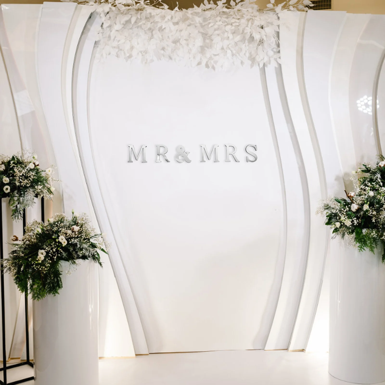 1Set Self Adhesive 3D Eva Mr Mrs Acrylic Mirror Wedding Wall Sticker Decor for Wedding Background Party Home Decoration
1Set Self Adhesive 3D Eva Mr Mrs Acrylic Mirror Wedding Wall Sticker Decor for Wedding Background Party Home Decoration