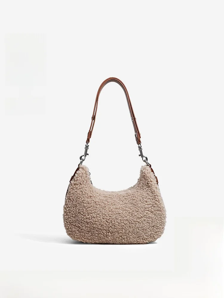 Polaiya Autumn Winter Lamb Fur Underarm Bag Casual Crossbody Shoulder Bag for Women Fashionable Trendy Soft Plush Material
Polaiya Autumn Winter Lamb Fur Underarm Bag Casual Crossbody Shoulder Bag for Women Fashionable Trendy Soft Plush Material