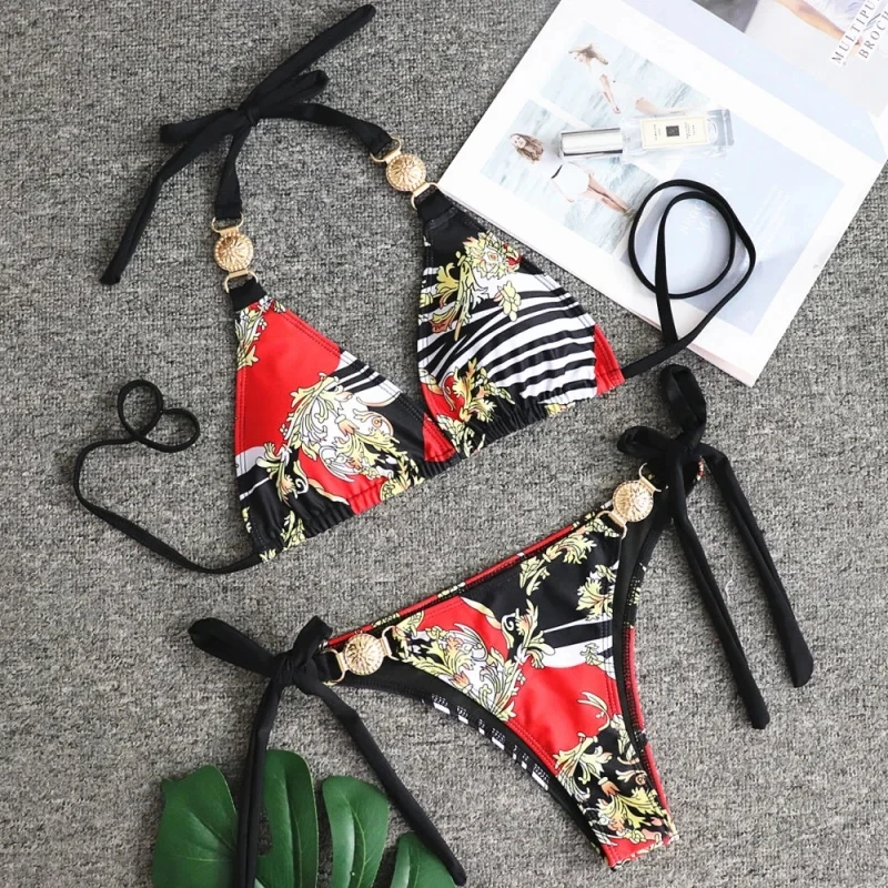 Printed Strappy Women's Two-Piece Swimsuit Sexy Metal Accessories Bikini Swimsuit
Printed Strappy Women's Two-Piece Swimsuit Sexy Metal Accessories Bikini Swimsuit