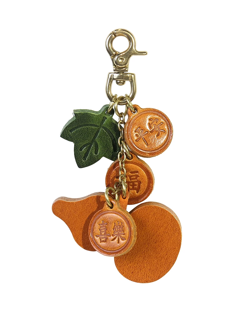 Small gourd-shaped keychain decoration genuine leather mini keychain bag pendant handmade bag charm vintage Chinese style gift
Small gourd-shaped keychain decoration genuine leather mini keychain bag pendant handmade bag charm vintage Chinese style gift