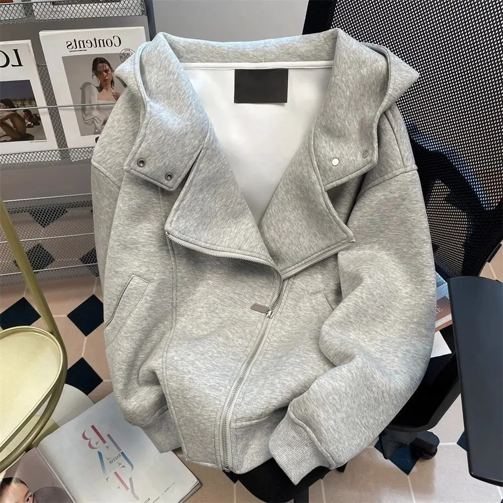 American Sle Hooded Zipper Cardigan Men's Spring Autumn Irregular Design Sports Sweatirt Trendy Streetwear Casual Coat
American Sle Hooded Zipper Cardigan Men's Spring Autumn Irregular Design Sports Sweatirt Trendy Streetwear Casual Coat