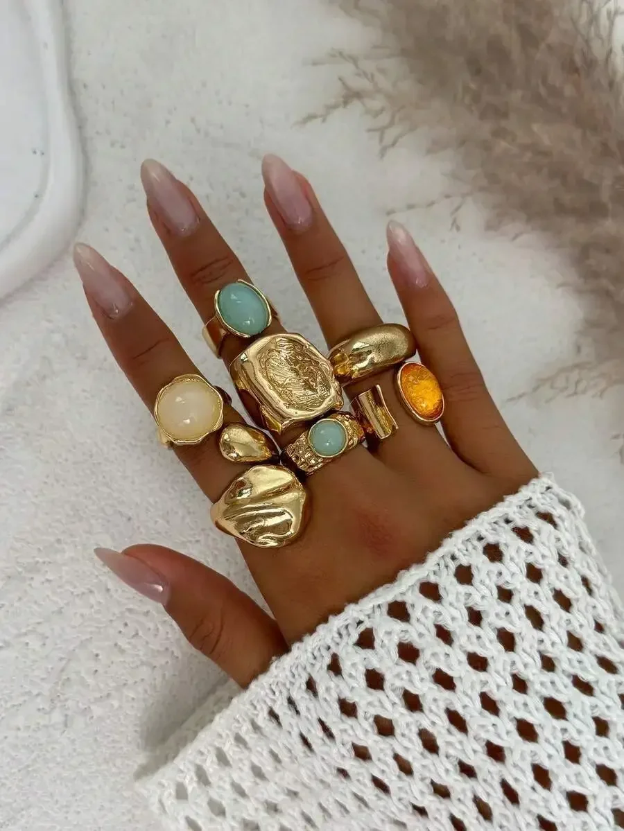5pcs Vintage Asymmetrical Wide Metal Rhinestone Rings Set For Women Party Banquet Jewelry
5pcs Vintage Asymmetrical Wide Metal Rhinestone Rings Set For Women Party Banquet Jewelry