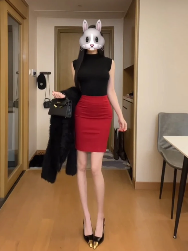Black High Waist Business Commute Top Women's Winter Slim Fit Sleeveless Base Shirt Professional Suit Set with Wrap around Skirt
Black High Waist Business Commute Top Women's Winter Slim Fit Sleeveless Base Shirt Professional Suit Set with Wrap around Skirt