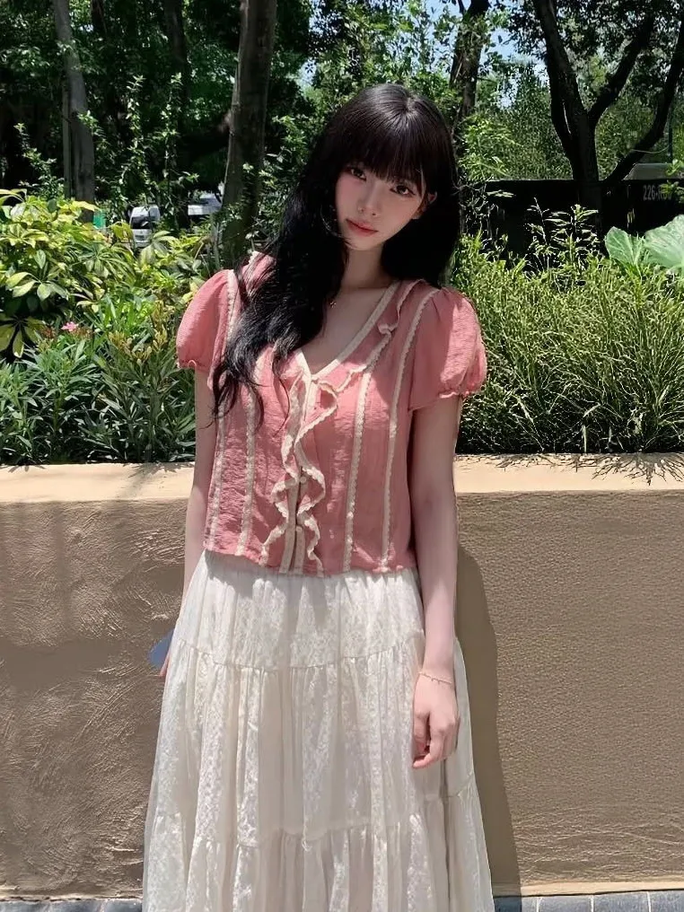 Sweet Sister Tannat Lace Short Sleeve Shirt Top Summer New Style Shorts Set Women's Fashion Set Breathable V-neck Loose Type
Sweet Sister Tannat Lace Short Sleeve Shirt Top Summer New Style Shorts Set Women's Fashion Set Breathable V-neck Loose Type