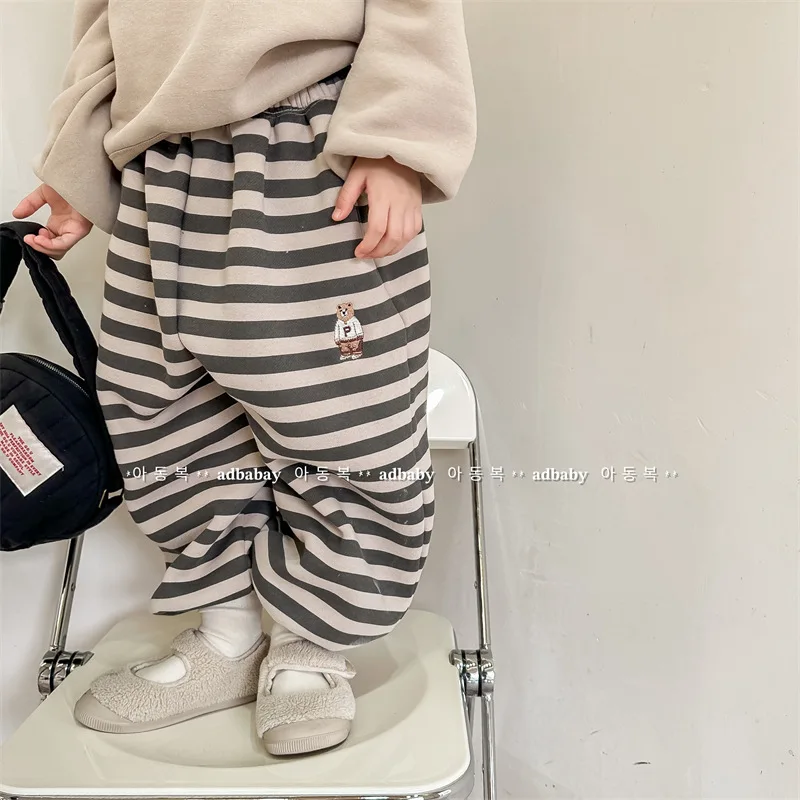 Children Winter Trouser For Boys Girls Warm Pants 2023 Fashion Korean Kids Clothes Fleece-Lined Long Thick Sport Casual Pants
Children Winter Trouser For Boys Girls Warm Pants 2023 Fashion Korean Kids Clothes Fleece-Lined Long Thick Sport Casual Pants