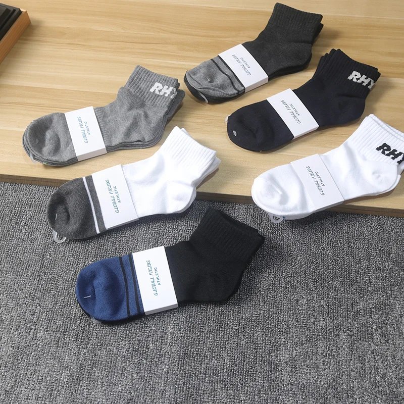 Men's Cotton Breathable Short Socks Sport Mid-Calf Anti-Odor Sweat Absorbent Flat Mouth Spring Summer Pack of 2
Men's Cotton Breathable Short Socks Sport Mid-Calf Anti-Odor Sweat Absorbent Flat Mouth Spring Summer Pack of 2