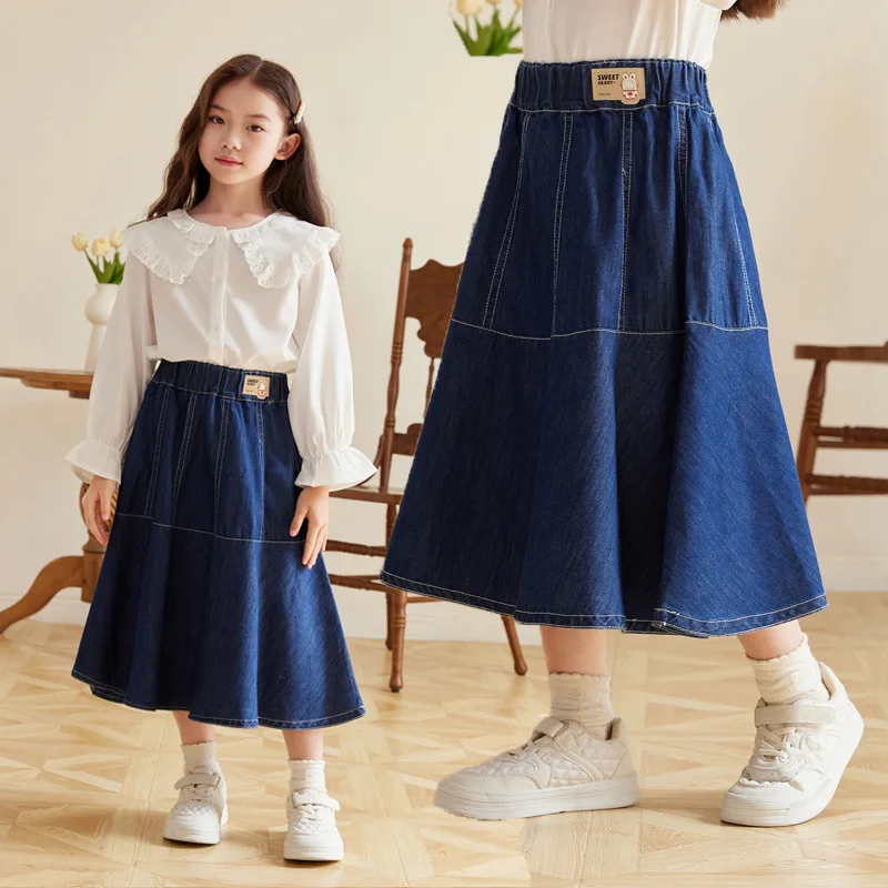 2026 New Girls Denim Skirt Spring Summer Kids Midi Skirt Fashion Princess Style Casual Denim Dress School Outfit Versatile Wear
2026 New Girls Denim Skirt Spring Summer Kids Midi Skirt Fashion Princess Style Casual Denim Dress School Outfit Versatile Wear