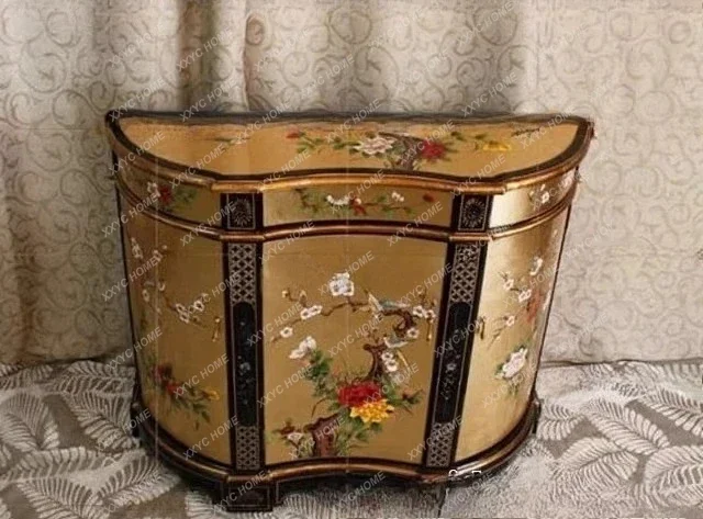 Modern Chinese furniture gold foil hand-painted porch locker
Modern Chinese furniture gold foil hand-painted porch locker
