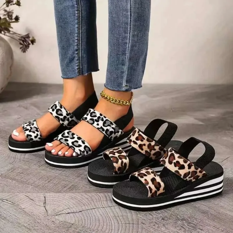 Summer Lightweight Slides Solid Color Thick Bottom Ladies Slipper Female Roman Women Slingback Wedge Sandals Outdoor
Summer Lightweight Slides Solid Color Thick Bottom Ladies Slipper Female Roman Women Slingback Wedge Sandals Outdoor