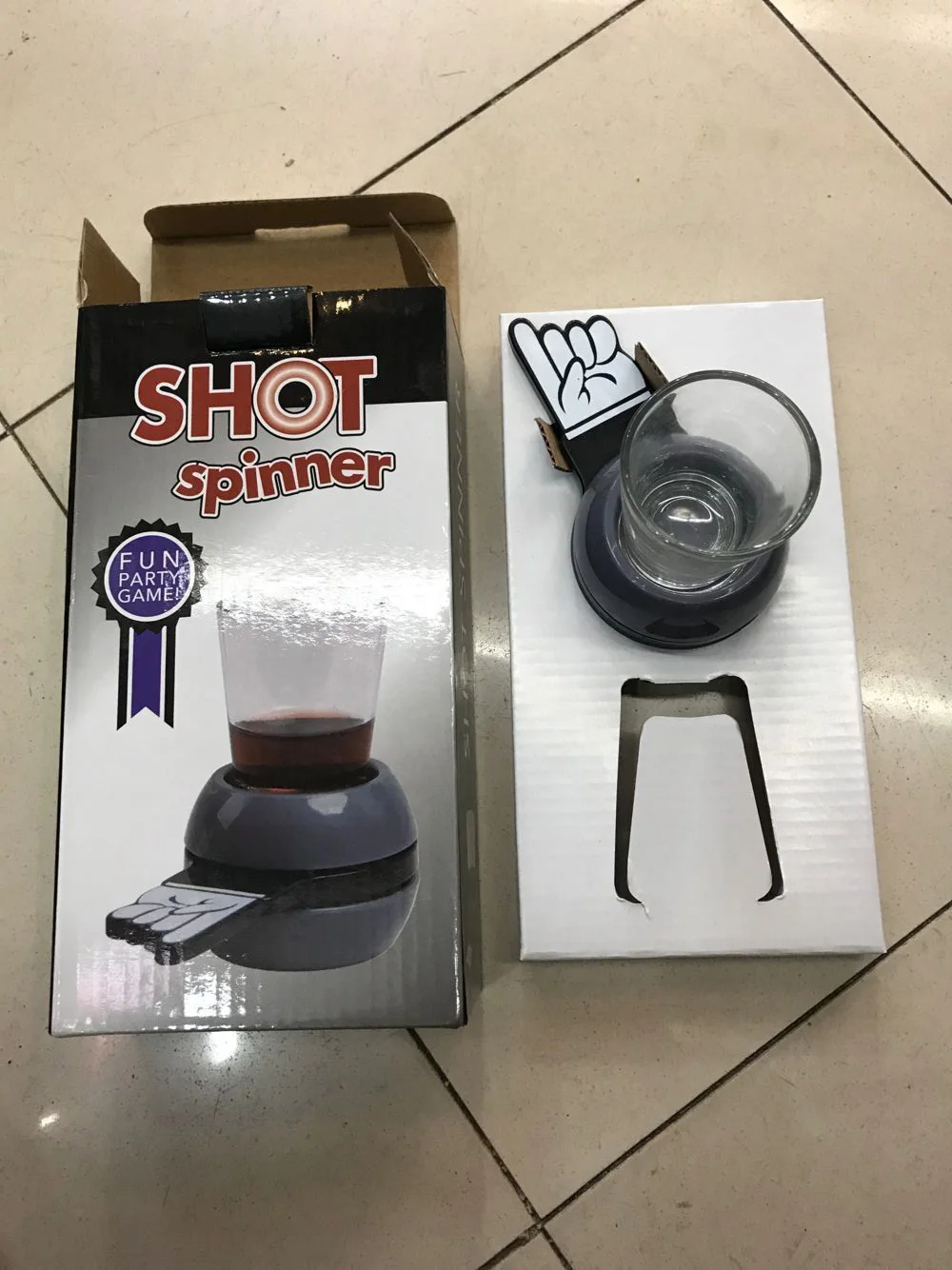 SHOT SPINNER, веселая версия для питья, игра на палец, для бара, ночного кофе, веселая версия
SHOT SPINNER, веселая версия для питья, игра на палец, для бара, ночного кофе, веселая версия