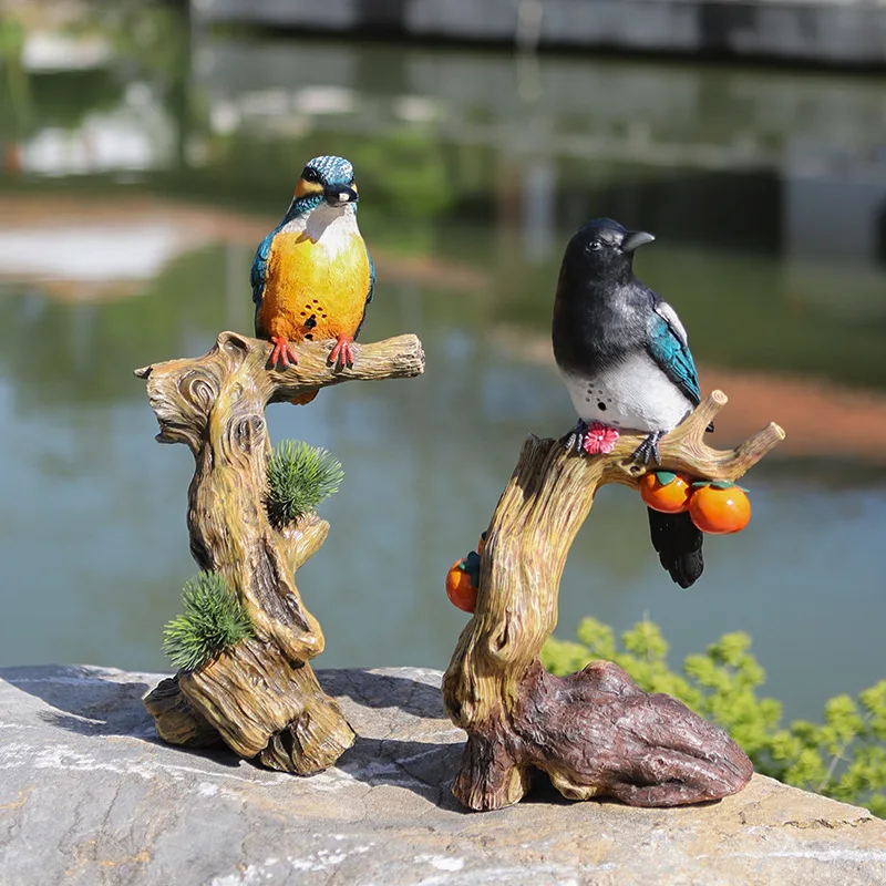 Magpie Bird Statue for Garden Decor with Motion Activated Speak Voice Function Funny Garden Talking Bird Miniatures Home Decor 
Magpie Bird Statue for Garden Decor with Motion Activated Speak Voice Function Funny Garden Talking Bird Miniatures Home Decor