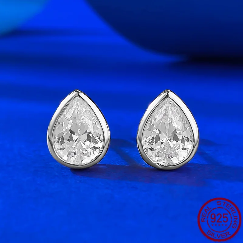 New S925 Silver Euro American 6 * 8mm Pear shaped Water Drop Earrings Fashion Classic Single Item Wedding Jewelry
New S925 Silver Euro American 6 * 8mm Pear shaped Water Drop Earrings Fashion Classic Single Item Wedding Jewelry