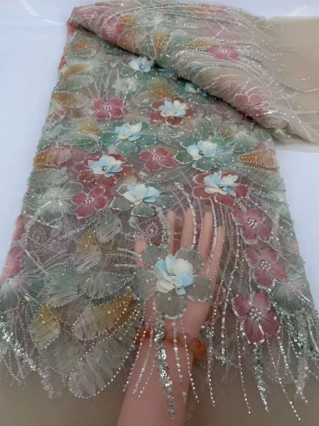 Premium Lace Fabric for Bridal Gowns High-Quality African Sequin Beaded Lace Fabric French-Nigerian Embroidered Lace Fabric
Premium Lace Fabric for Bridal Gowns High-Quality African Sequin Beaded Lace Fabric French-Nigerian Embroidered Lace Fabric