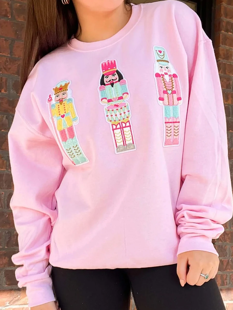 Women's Christmas Sweatshirts Fall Loose Pullover Soldier Embroidered Long Sleeve Crew Neck Oversized Hoodies for Streetwear Y2K
Women's Christmas Sweatshirts Fall Loose Pullover Soldier Embroidered Long Sleeve Crew Neck Oversized Hoodies for Streetwear Y2K
