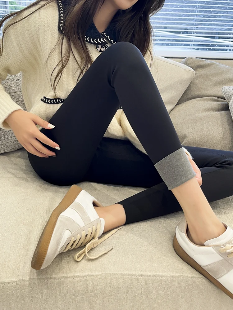 Женские брюки из арк-сайна на флисовой подкладке, облегающие, для осени и зимы, теплые, с эффектом утончения ног
Женские брюки из арк-сайна на флисовой подкладке, облегающие, для осени и зимы, теплые, с эффектом утончения ног