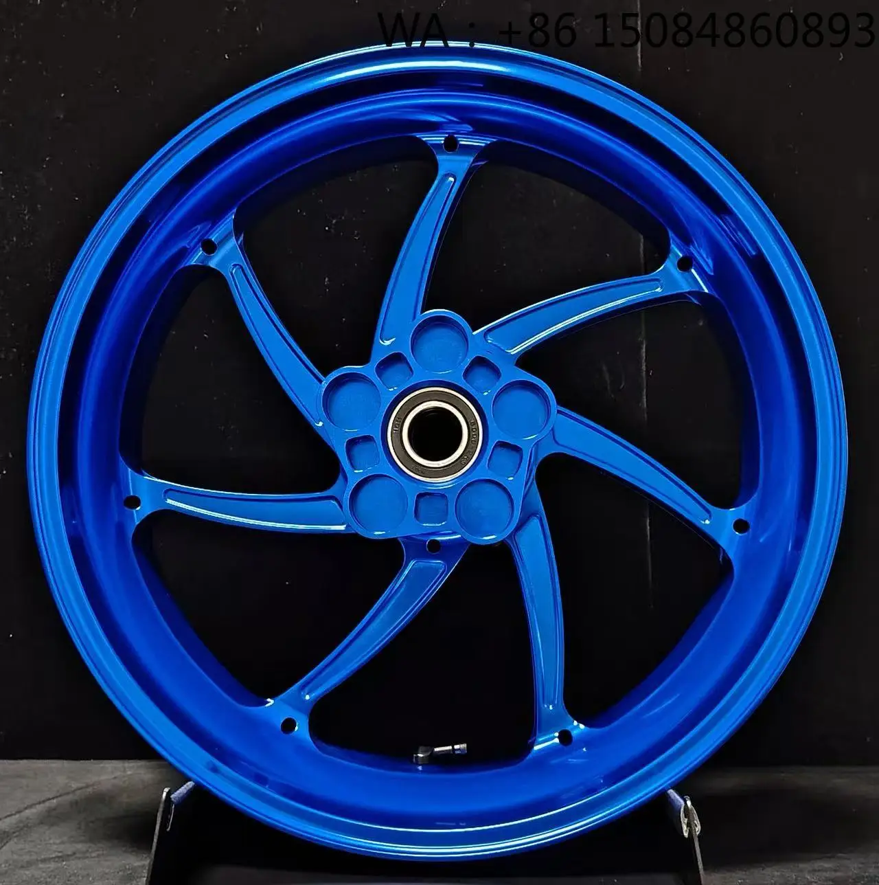 6061-T6 aluminum alloy aerospace material, motorcycle parts Supermoto Wheels, Color Anodized Finish, High-end Sport Racing Motor
6061-T6 aluminum alloy aerospace material, motorcycle parts Supermoto Wheels, Color Anodized Finish, High-end Sport Racing Motor