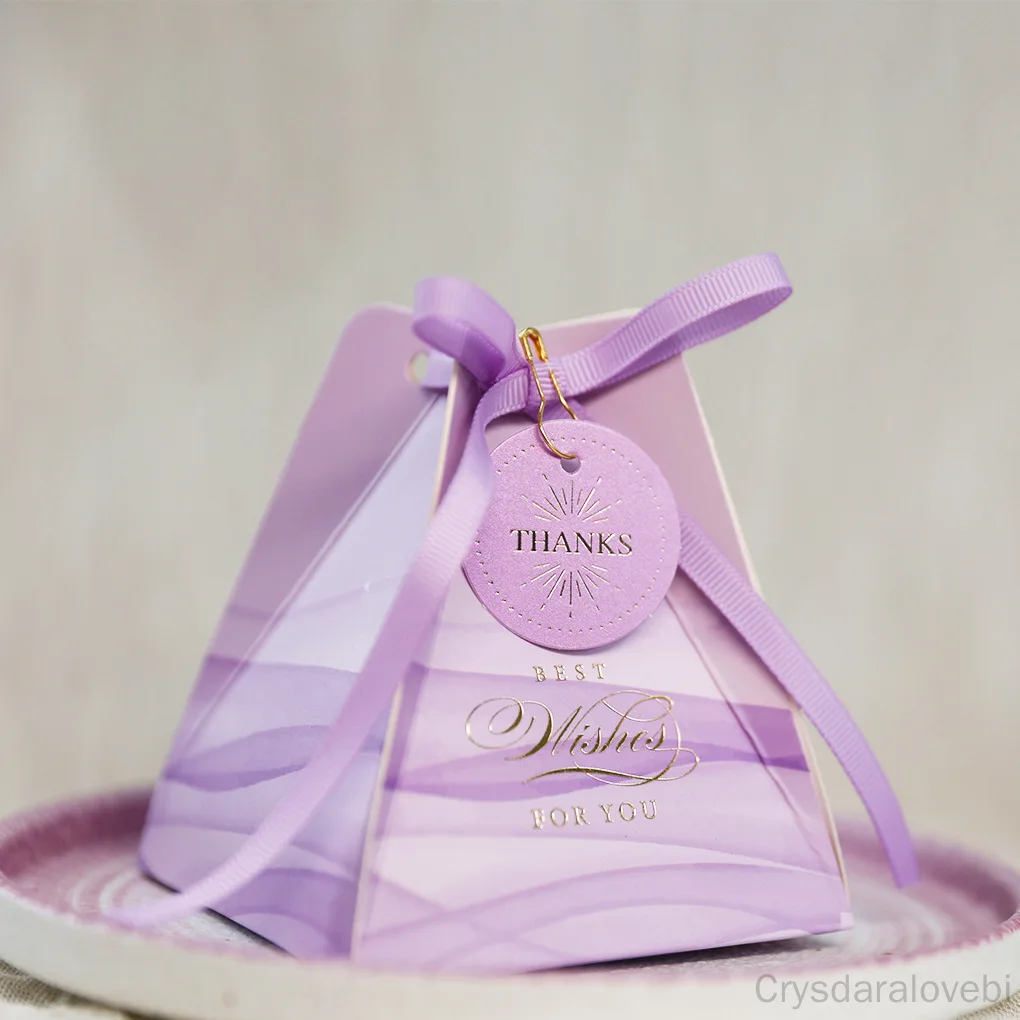 50pcs New Wedding Candy Box Simple Light Luxury Romantic Wedding Special Gift Box Small Fresh Candy Box
50pcs New Wedding Candy Box Simple Light Luxury Romantic Wedding Special Gift Box Small Fresh Candy Box