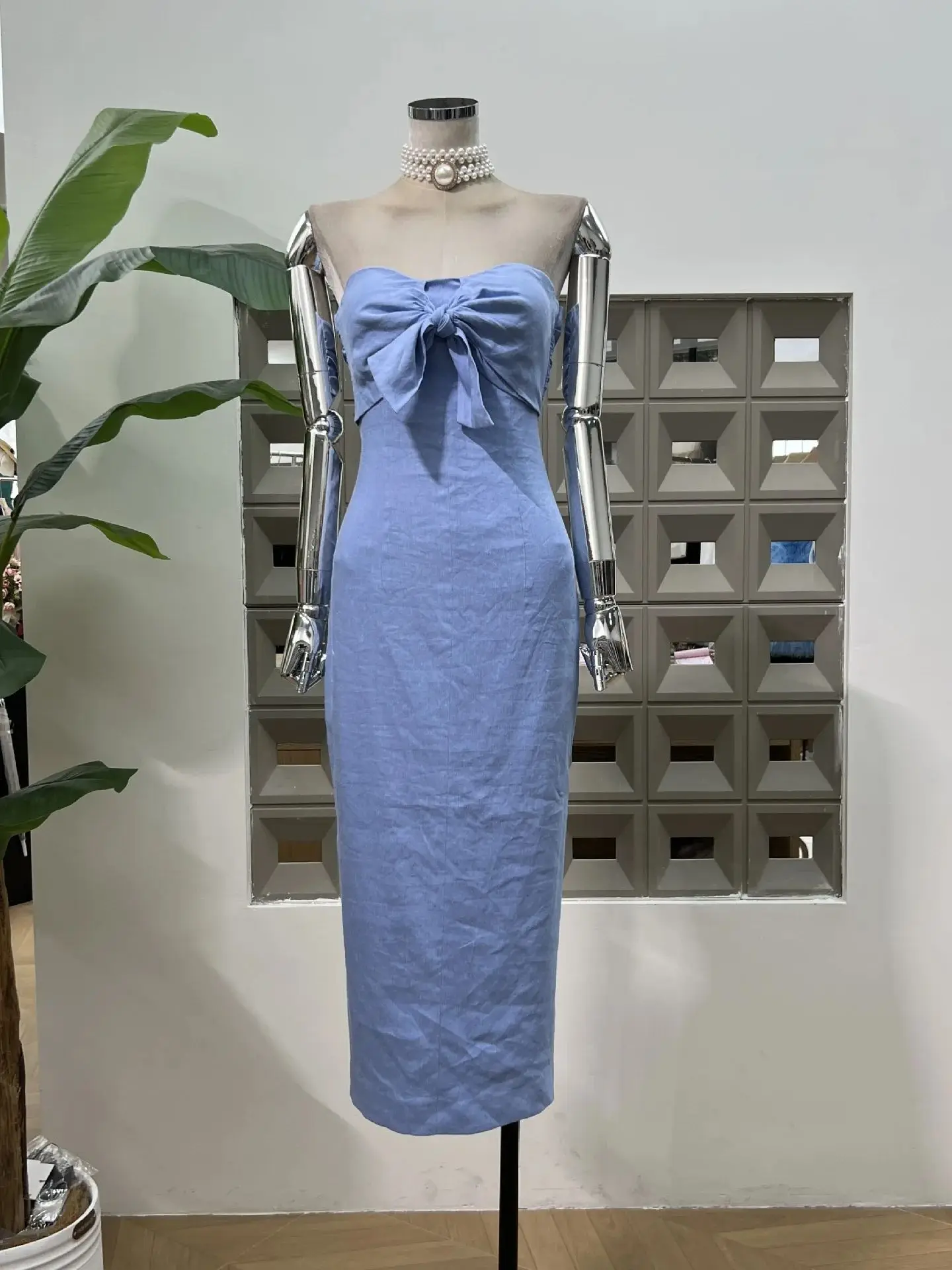 2025 Sexy Hot Girl Holiday Style Slimming Tube Women's Dresses Slit Summer New Arrival Birthday Party Club Night Evening Gown
2025 Sexy Hot Girl Holiday Style Slimming Tube Women's Dresses Slit Summer New Arrival Birthday Party Club Night Evening Gown