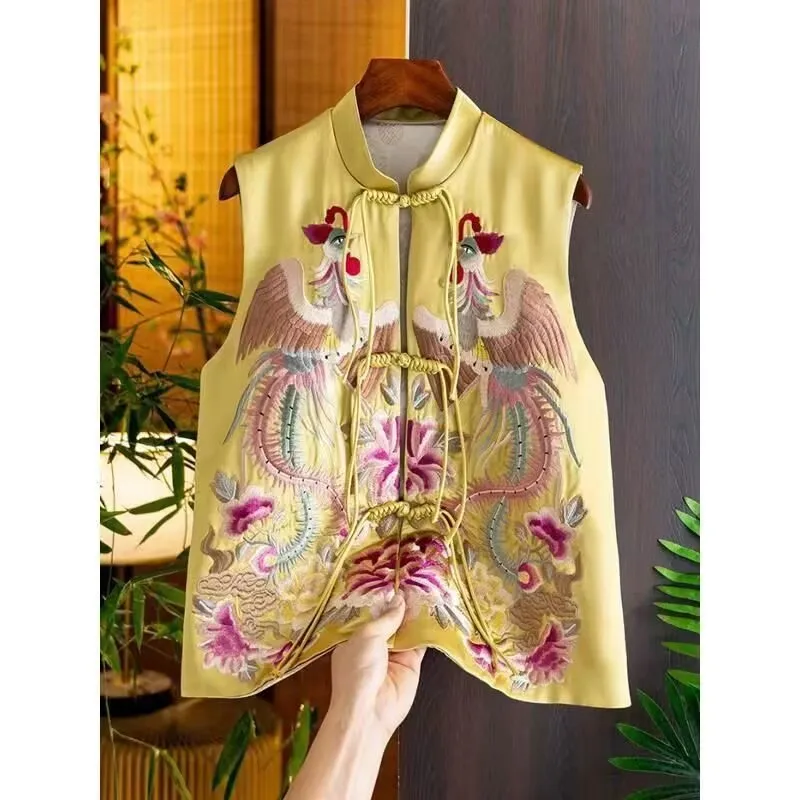 New Retro vest for women Autumn And Spring 2024 New Heavy Industry Embroidery Tang Suit With Button up vest top Jacket
New Retro vest for women Autumn And Spring 2024 New Heavy Industry Embroidery Tang Suit With Button up vest top Jacket
