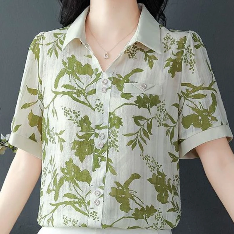 Summer Hot Chiffon Printed Shirt for Women Short-sleeved Loose Polo Collar Top
Summer Hot Chiffon Printed Shirt for Women Short-sleeved Loose Polo Collar Top