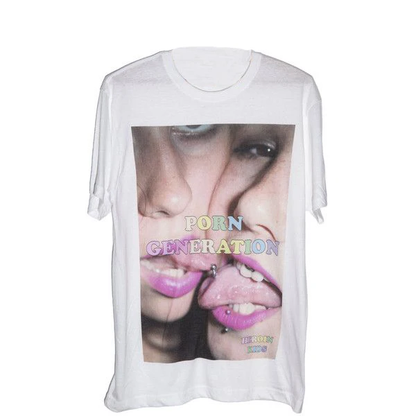 Plus Size European Trendy Niche Design Couple Half-sleeved American Street Retro Round Neck Short-sleeved T-shirt
Plus Size European Trendy Niche Design Couple Half-sleeved American Street Retro Round Neck Short-sleeved T-shirt