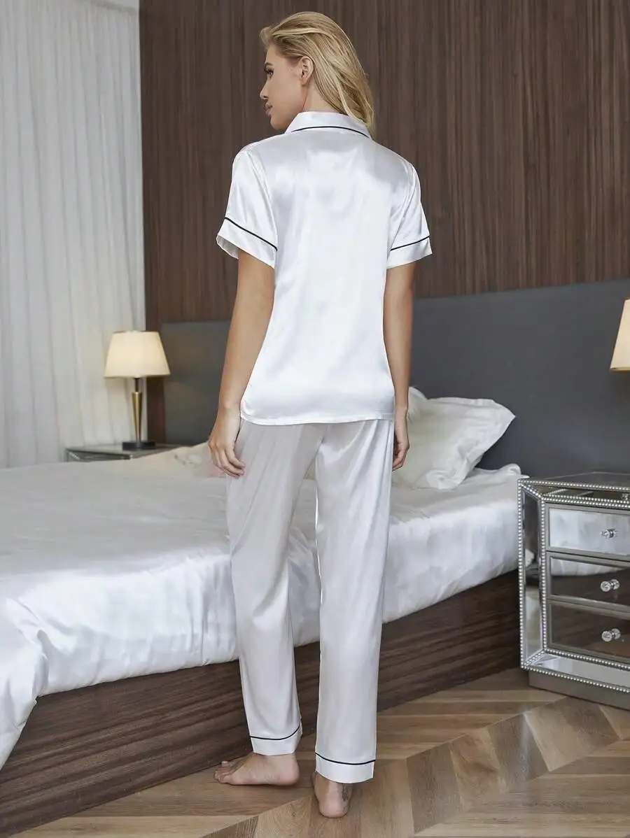 Silky Solid Color Short Sleeve Pajama Set With Pocket White
Silky Solid Color Short Sleeve Pajama Set With Pocket White