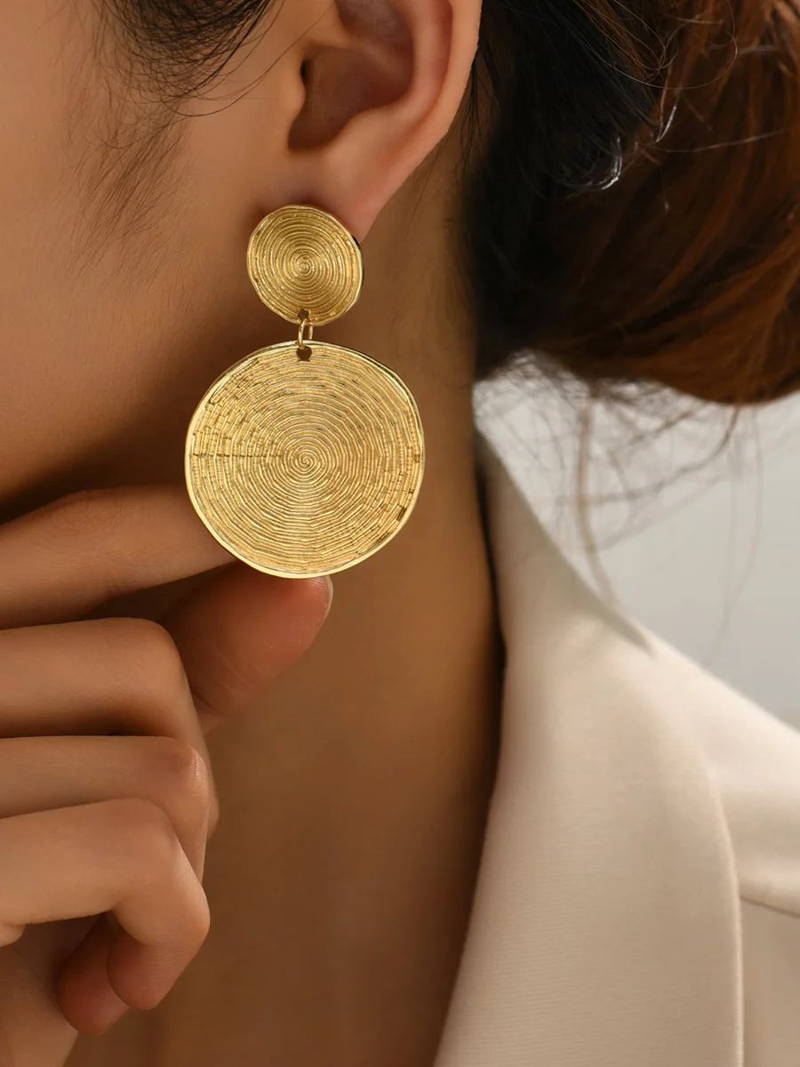 Retro round Earrings Personali Metal Texture Exaggerated Long Simple Faion Ear Jewelry Women's Geometric Pattern Alloy 
Retro round Earrings Personali Metal Texture Exaggerated Long Simple Faion Ear Jewelry Women's Geometric Pattern Alloy