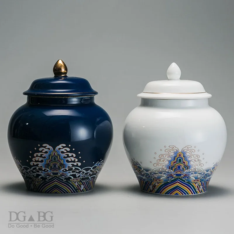 White Porcelain Enamels Colored Ash Urn Relief Painting Golden Wire Major Generaloberst Helmets Urns In Memory of your loved one
White Porcelain Enamels Colored Ash Urn Relief Painting Golden Wire Major Generaloberst Helmets Urns In Memory of your loved one