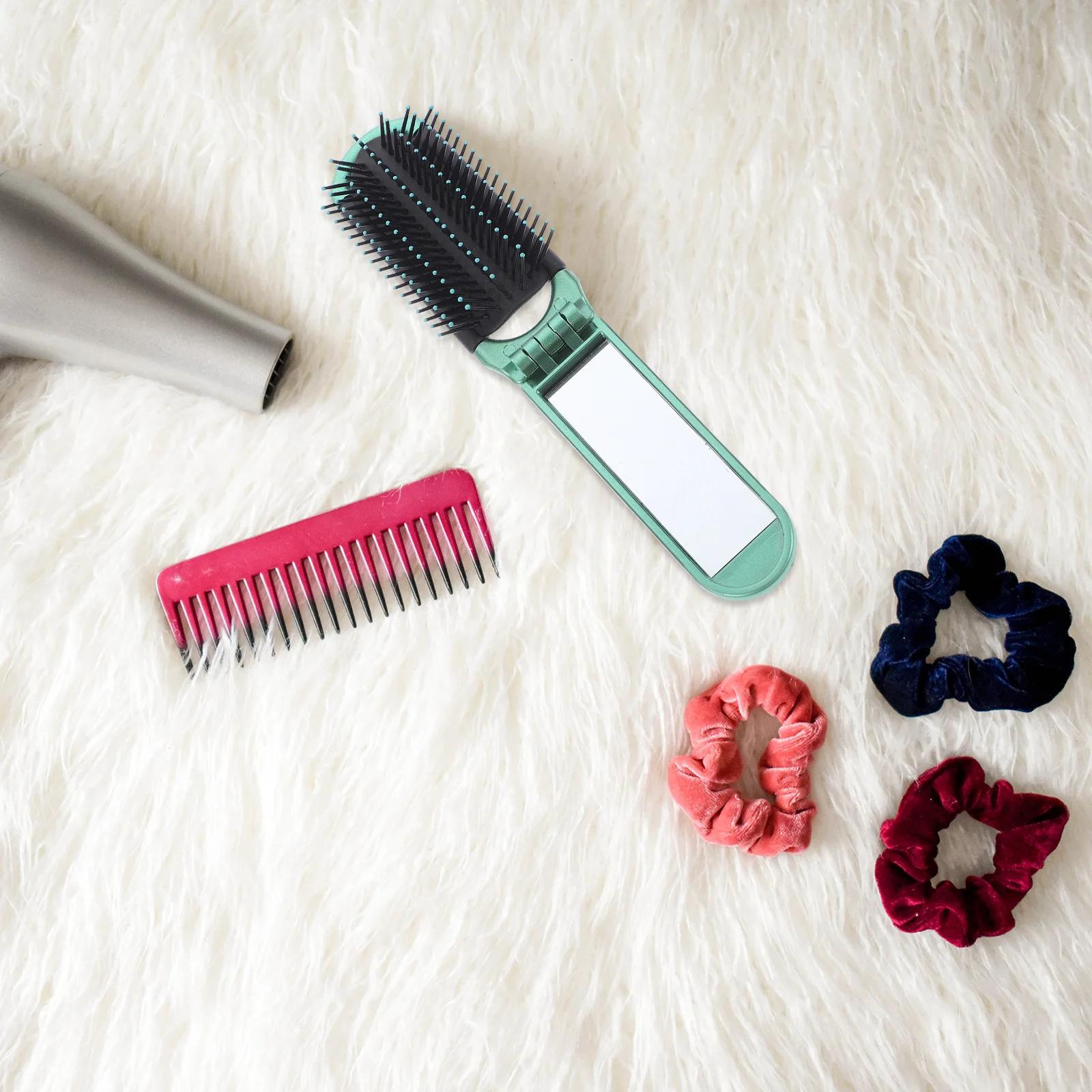 4Pcs Folding Hair Brush Mirror Portable Foldable Comb for Men Women Travel Hairdressing Small Compact Folding Comb
4Pcs Folding Hair Brush Mirror Portable Foldable Comb for Men Women Travel Hairdressing Small Compact Folding Comb