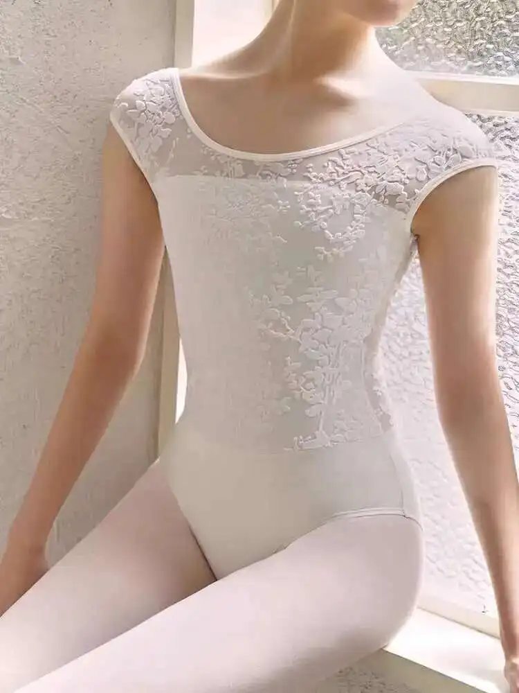 Ballet Jumpsuit, Chinese Dance Costume, White Practice Gymnastics Costume, Female Adult Art Exam, Body Training, Yoga
Ballet Jumpsuit, Chinese Dance Costume, White Practice Gymnastics Costume, Female Adult Art Exam, Body Training, Yoga