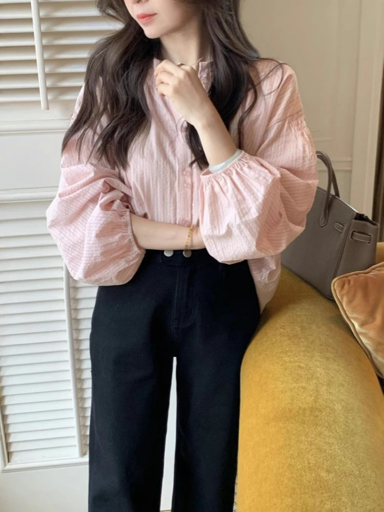 2026 Blusas De Mujer O Neck Pleated Korean Blouses Women Stripe Single Breasted Shirts Puff Sleeve Office Lady Fashion Blouse
2026 Blusas De Mujer O Neck Pleated Korean Blouses Women Stripe Single Breasted Shirts Puff Sleeve Office Lady Fashion Blouse