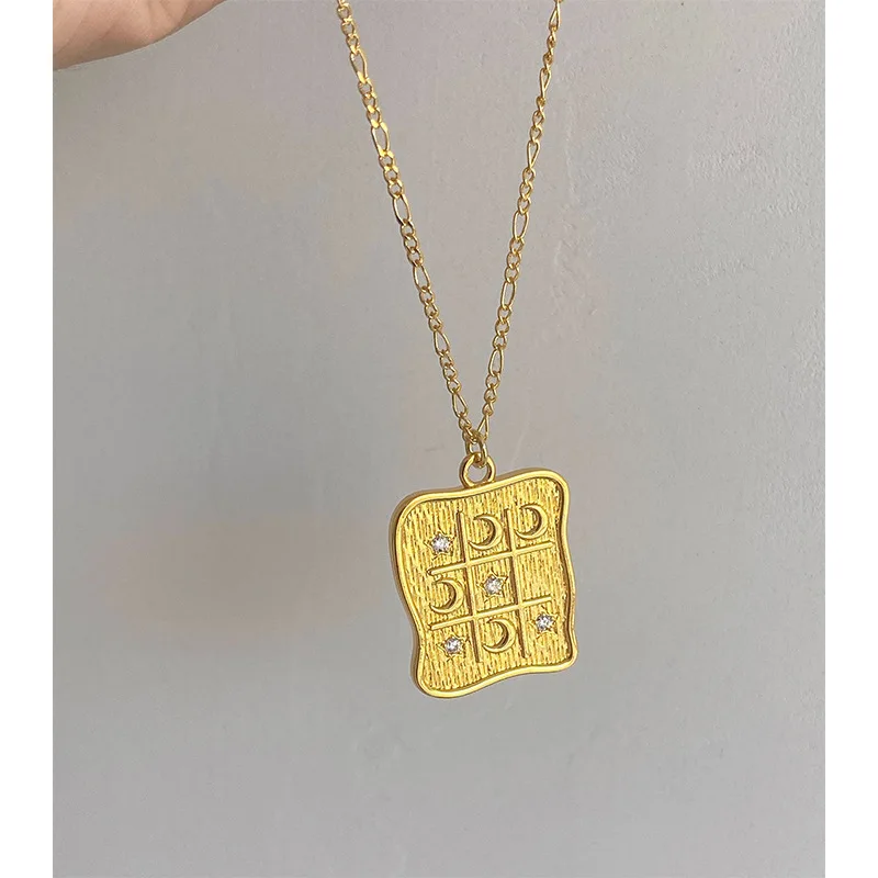 Brass With 18K Gold Zircon Moon Pendant Necklaces Women Jewelry Punk Party T Show Designer Club Ins Rare Japan Korean
Brass With 18K Gold Zircon Moon Pendant Necklaces Women Jewelry Punk Party T Show Designer Club Ins Rare Japan Korean